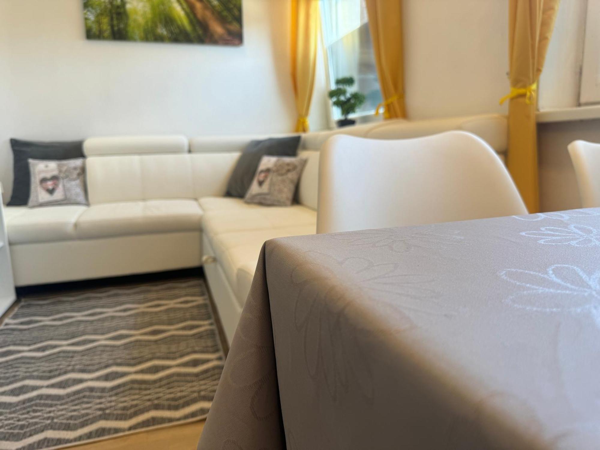 Apartments Zupan Šenčur Exteriér fotografie